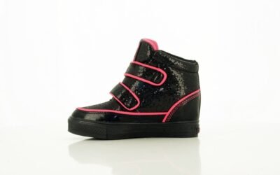 Zapatilla Ost. Spring Negra Brillante