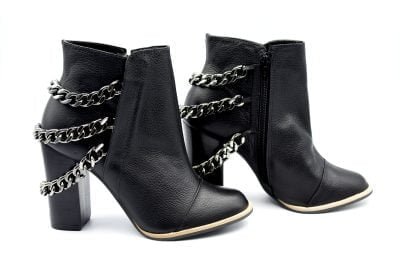 Botín Versace Negro Cadenas - Imagen 3