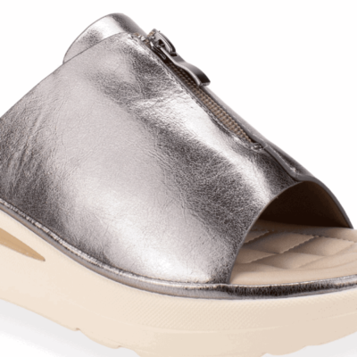 Sandalia New Walk Confort Plateada - Imagen 4