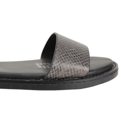 Sandalia New Walk Reptil Plana Negra - Imagen 4