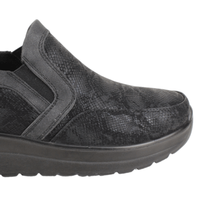 Zapato New Walk Slip On Reptil Negro