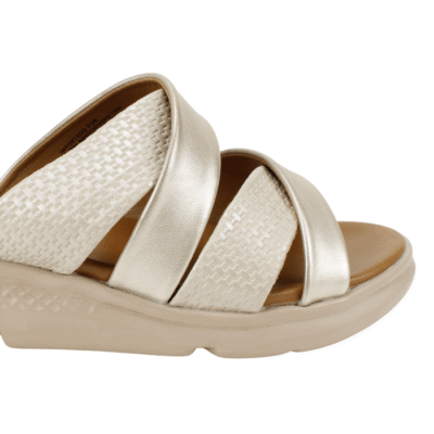 079c121f 7548 41ce ae17 52b84be0050b xa2102 812 1 w0 5