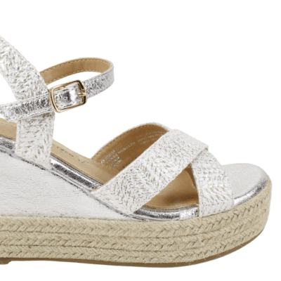 ce7e8013 d34a 4c73 9bd0 2e52e1607824 y005201 v0 5